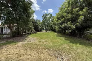 3147 Waverly St, Beaumont, TX 77705 - Photo 1