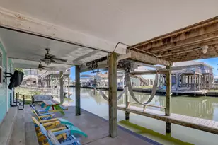 22819 Vida St, Galveston, TX 77554 - Photo 27