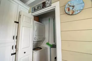 22819 Vida St, Galveston, TX 77554 - Photo 17