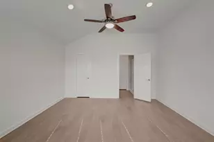 21227 Jacaranda Blossom Wy, Tomball, TX 77377 - Photo 37