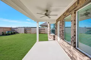21227 Jacaranda Blossom Wy, Tomball, TX 77377 - Photo 9