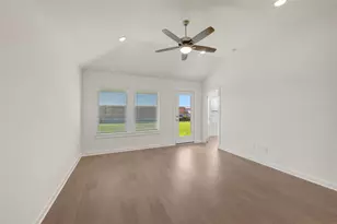 21227 Jacaranda Blossom Wy, Tomball, TX 77377 - Photo 31