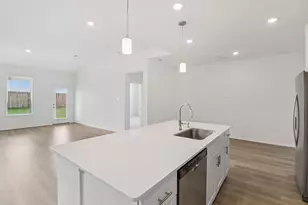 18447 Lndg Mdws Ln, New Caney, TX 77357 - Photo 15