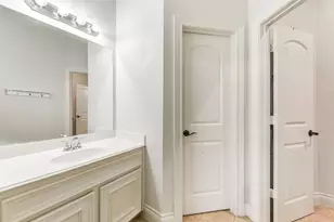 13611 Delwood Springs Ln, Houston, TX 77044 - Photo 37