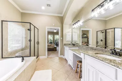 13611 Delwood Springs Lane, Houston, TX 77044 - Photo 27