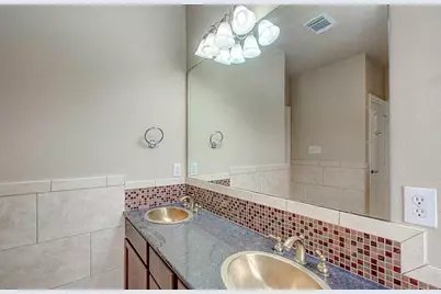 5729 Kiam Street, Houston, TX 77007 - Photo 9