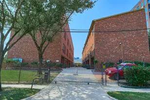 2422 Navigation Blvd, Houston, TX 77003 - Photo 1