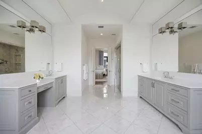1327 Peden Street, Houston, TX 77006 - Photo 19
