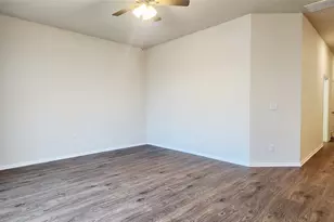 406 Magnolia St, Richwood, TX 77531 - Photo 13