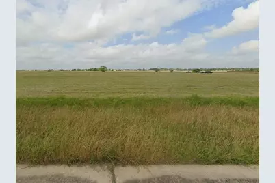 116 Brahman, Angleton, TX 77515 - Photo 1