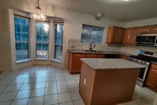 101 Yewleaf Dr, The Woodlands, TX 77381 - Photo 5