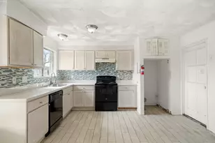 4711 Beechaven St, Houston, TX 77053 - Photo 9