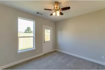 1815 Napa Creek Lane, Houston, TX 77009 - Photo 35