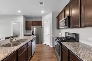 13817 Rock Island Trl, Conroe, TX 77384 - Photo 9