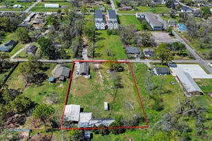 9426 Tower St, Houston, TX 77088 - Photo 3