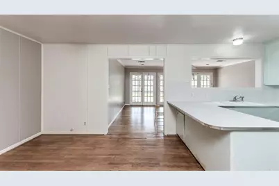 5537 Lincrest Lane, Houston, TX 77056 - Photo 9