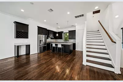 22 Hermann Park Court, Houston, TX 77021 - Photo 5