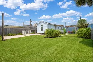 6317 Heards Ln, Galveston, TX 77551 - Photo 19