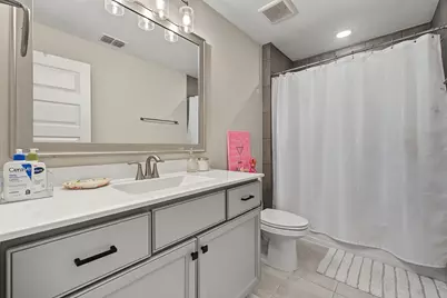 3509 Kensington Gardens Lane, Houston, TX 77055 - Photo 27