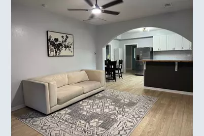 125 N Shirley St, Alvin, TX 77511 - Photo 31