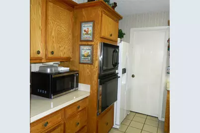 238 Bluff Drive, Livingston, TX 77351 - Photo 9
