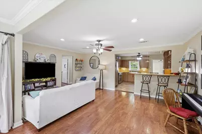 400 Nevils Street, Bridge City, TX 77611 - Photo 5