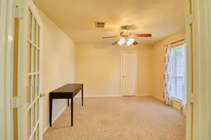 2515 Purple Horse Dr, League City, TX 77573 - Photo 5