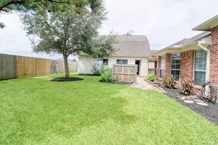 2515 Purple Horse Dr, League City, TX 77573 - Photo 33