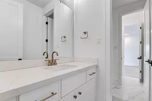 1822 De Milo Dr, Houston, TX 77018 - Photo 37