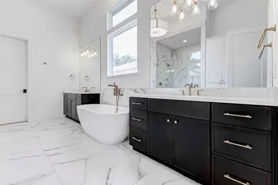 1822 De Milo Drive, Houston, TX 77018 - Photo 23