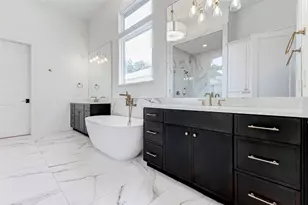 1822 De Milo Dr, Houston, TX 77018 - Photo 23