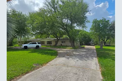 1218 E Pasadena Boulevard, Deer Park, TX 77536 - Photo 3