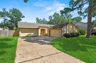 15362 Meadow Village Dr, Houston, TX 77095 - Photo 1