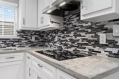 5431 Markwood Lane, Houston, TX 77053 - Photo 13