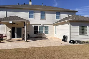 4715 Lunsford Hollow Ln, Friendswood, TX 77546 - Photo 19