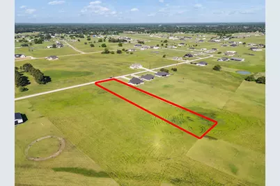 602 Longhorn Trail, Angleton, TX 77515 - Photo 5