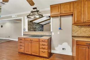 6903 Meadowlark Ln, Alvin, TX 77511 - Photo 11