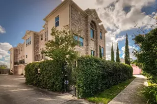 1110 Birdsall St, Houston, TX 77007 - Photo 1