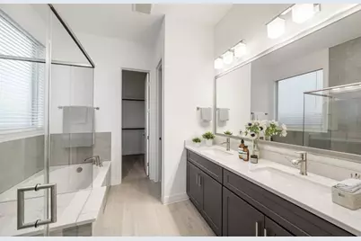 13710 Ballast Green Drive, Texas City, TX 77568 - Photo 7