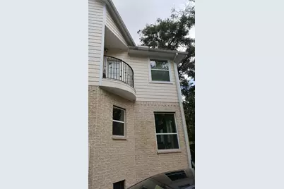 5105 Maple Street, Bellaire, TX 77401 - Photo 3