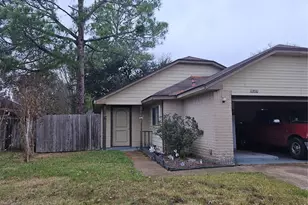 10810 Parkland Woods Dr, Sugar Land, TX 77498 - Photo 23