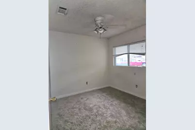 10810 Parkland Woods Drive, Sugar Land, TX 77498 - Photo 15