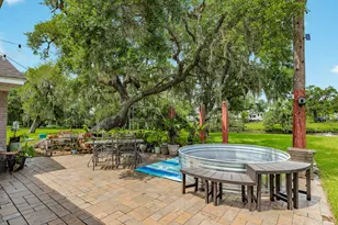 511 Edgewater St, Clute, TX 77531 - Photo 27