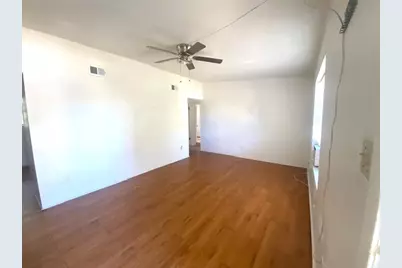 215 Avenue E #4, South Houston, TX 77587 - Photo 3