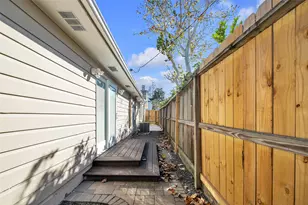 3932 Marquette St, Houston, TX 77005 - Photo 27