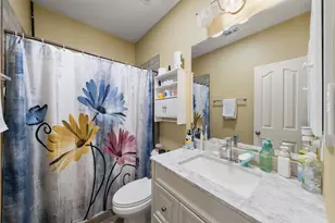 210 Southwood Cir, Baytown, TX 77520 - Photo 23