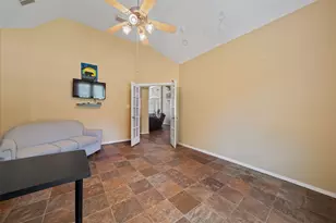 210 Southwood Cir, Baytown, TX 77520 - Photo 21