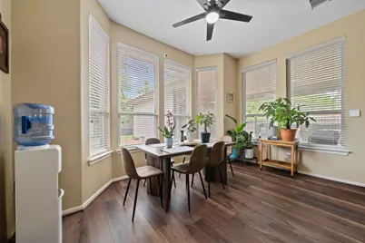 210 Southwood Circle, Baytown, TX 77520 - Photo 9