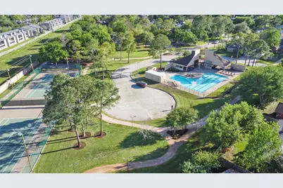 2358 Binley Drive, Houston, TX 77077 - Photo 41