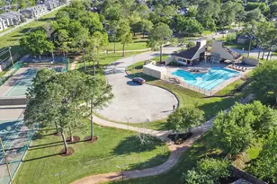 2358 Binley Dr, Houston, TX 77077 - Photo 41
